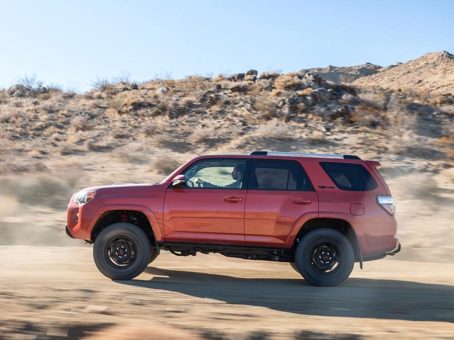  Toyota 4Runner TRD Pro (N280) 2014 года  (NA) (фото 7 из 8)